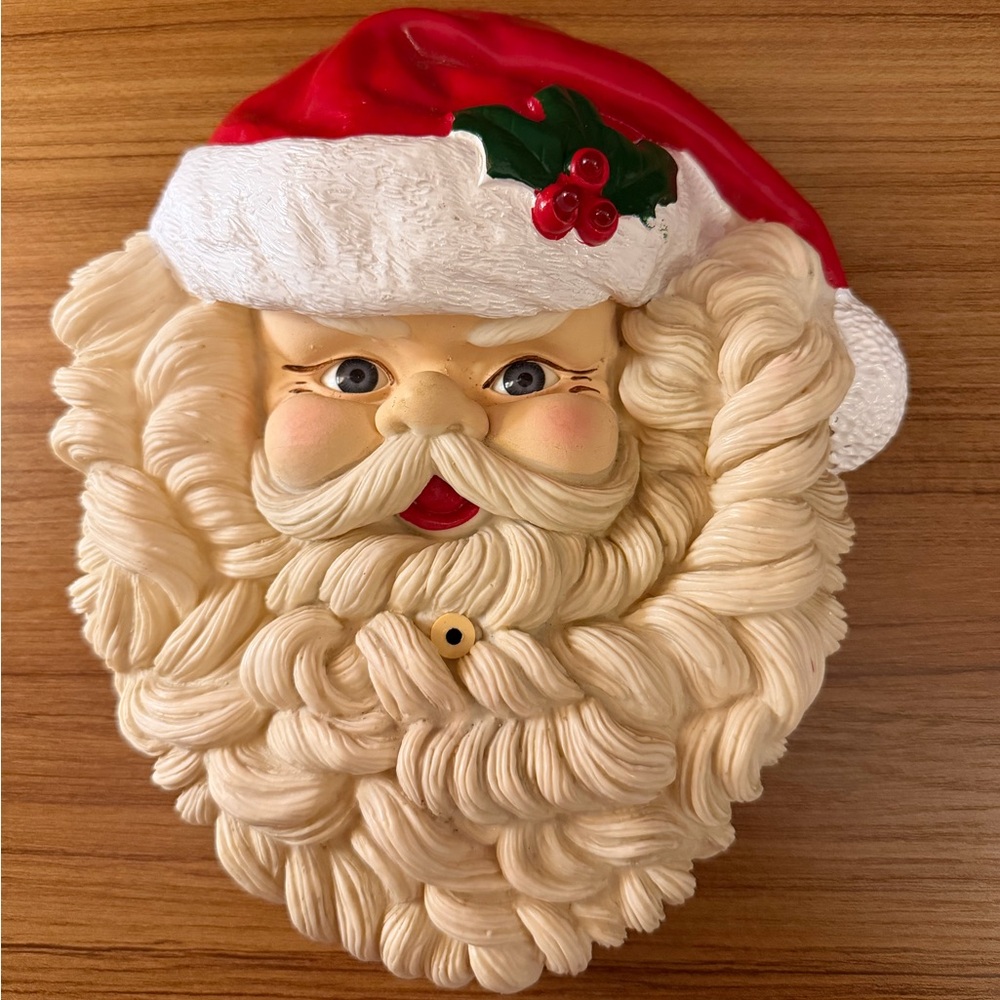Vintage 1990s Telco Motion-Activated Santa Claus Wall Hanging Music Works!